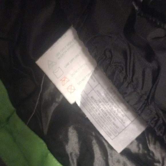 Obermeyer Kids Lime Green Raincoat With Blue Lining And Many Pocket And Features - Picture 9 of 14